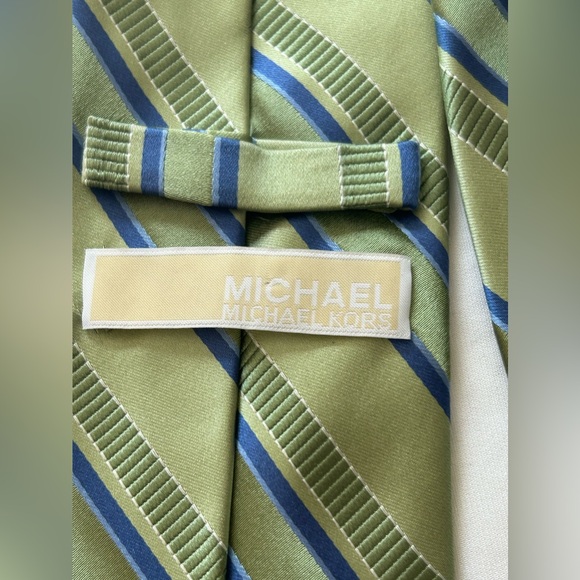 Michael Kors necktie - Picture 3 of 6